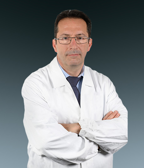 Dr. Elia Armellini